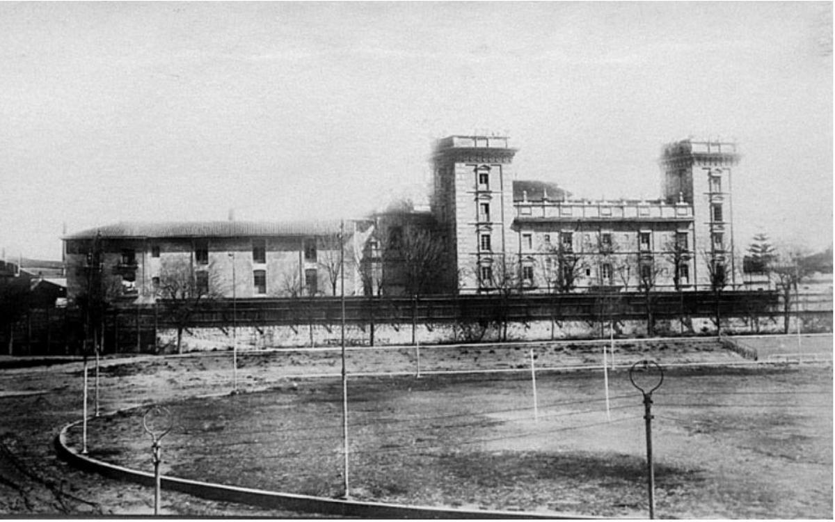 El San Pío V sin la cúpula.