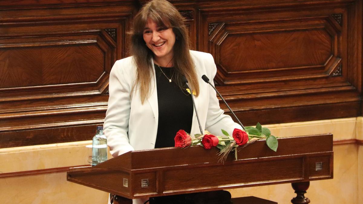 Laura Borràs vuelve al Parlament por Sant Jordi