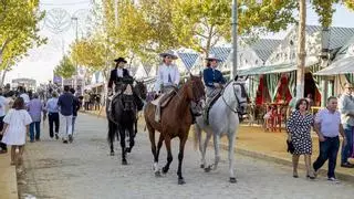 Música en directo, cucaña y Cena del Pescaíto en Sevilla: así será la feria de este pueblo del Bajo Guadalquivir que tendrá paseos a caballo, casetas y concursos