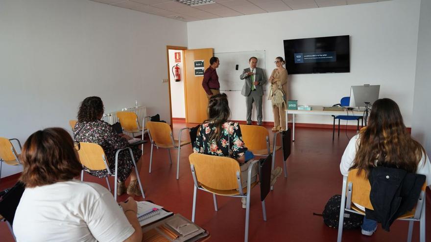 Comienzan las clases de Educación Infantil en el aula de la UNED de Lalín