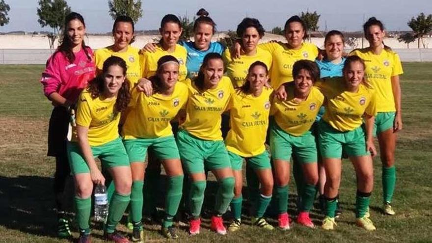 Las jugadoras amarillas en un partido anterior.