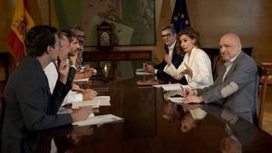 Sumar carrega contra el PSOE després de la reunió de la coalició: «No són conscients de la gravetat, per arribar al 2027 s’han de moure»