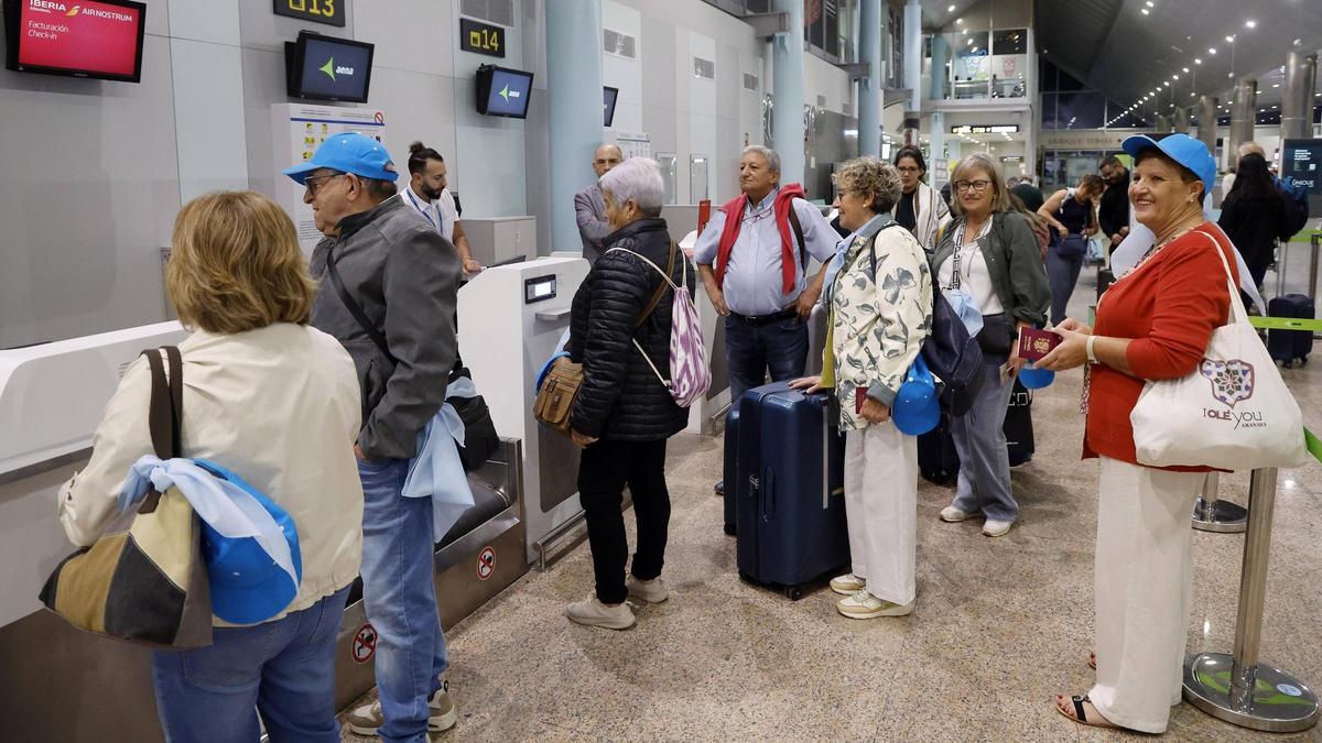 Los vigueses, entre los que más salen al extranjero y esta es la razón