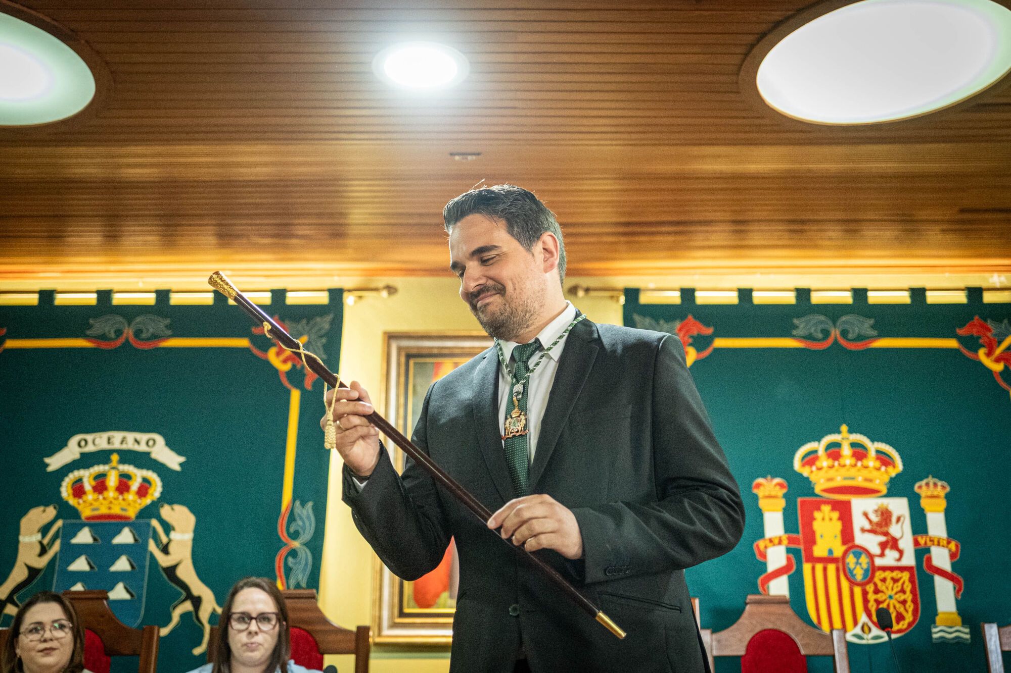 El pleno de La Guancha elige a Alejandro Herrera como nuevo alcalde del municipio.