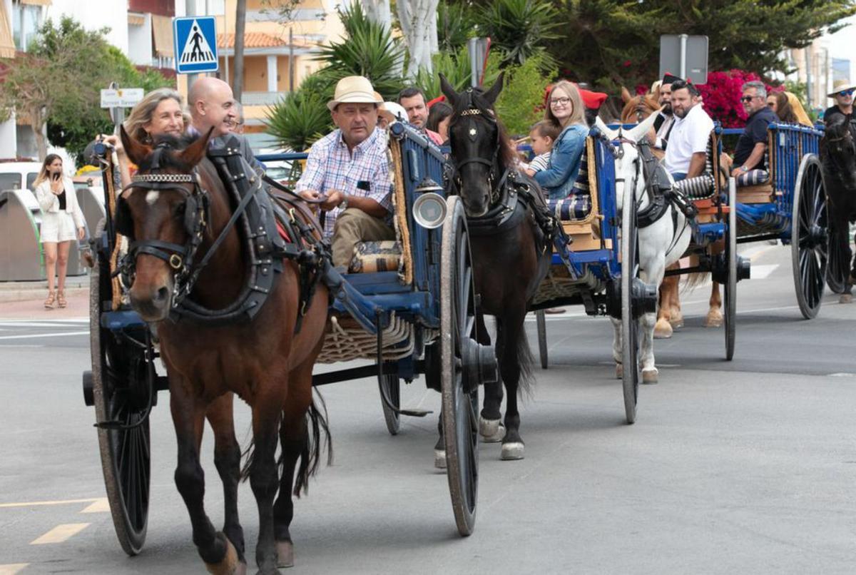 Rosie la remachadora, de procesión en Puig d’en Valls