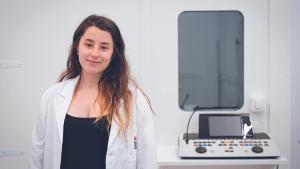 Lídia Roig treballa a l’Hospital Sant Joan de Déu: és logopeda, audioprotesista i ara estudia el grau d’Audiologia General