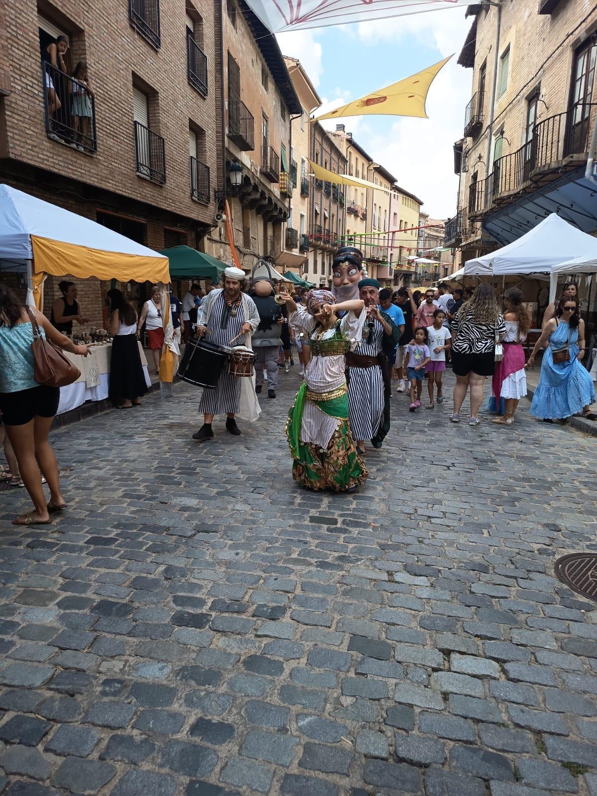 Ambiente en el Mercado Medieval de Daroca.