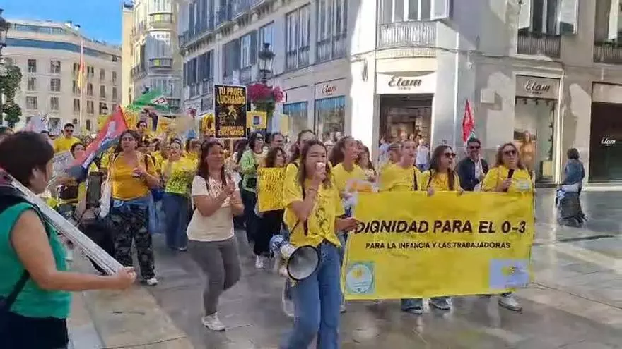 Las escuelas infantiles de Málaga protestan por una mejora en sus condiciones laborales