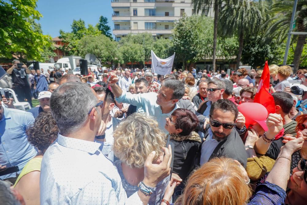 Sánchez pide en Palma el voto masivo al PSOE para que "el avance del 28A sea rotundo"