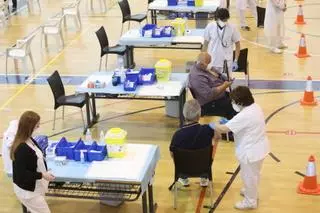 Sanidad vuelve a abrir el vacunódromo de El Toscar en Elche