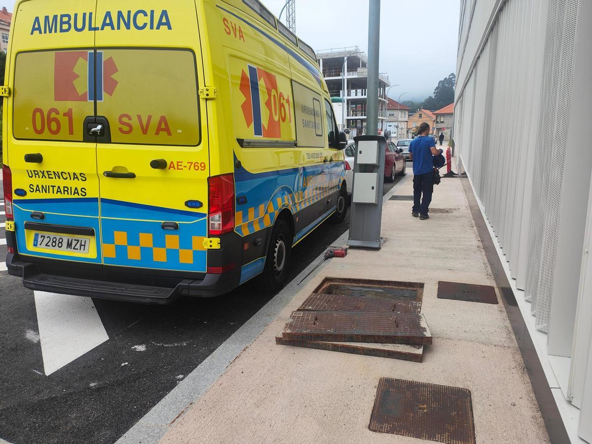 Las imágenes de la primera mañana de funcionamiento del nuevo centro de salud de Moaña