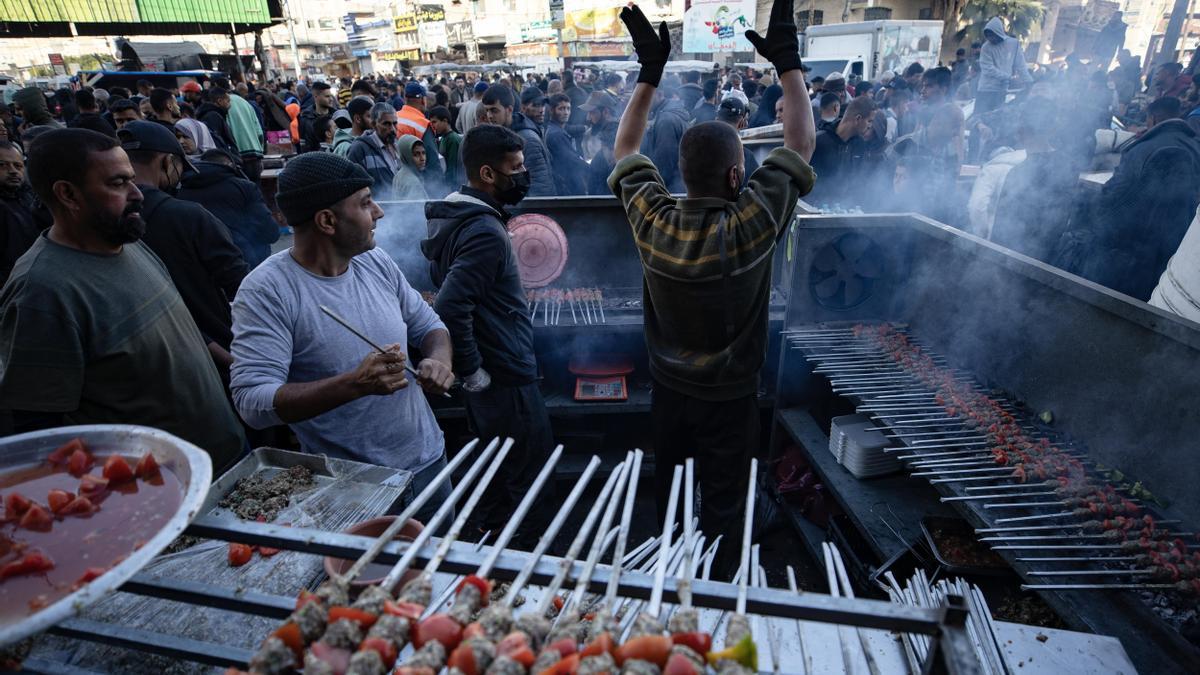 Primer día de Ramadán en el sur de Gaza.