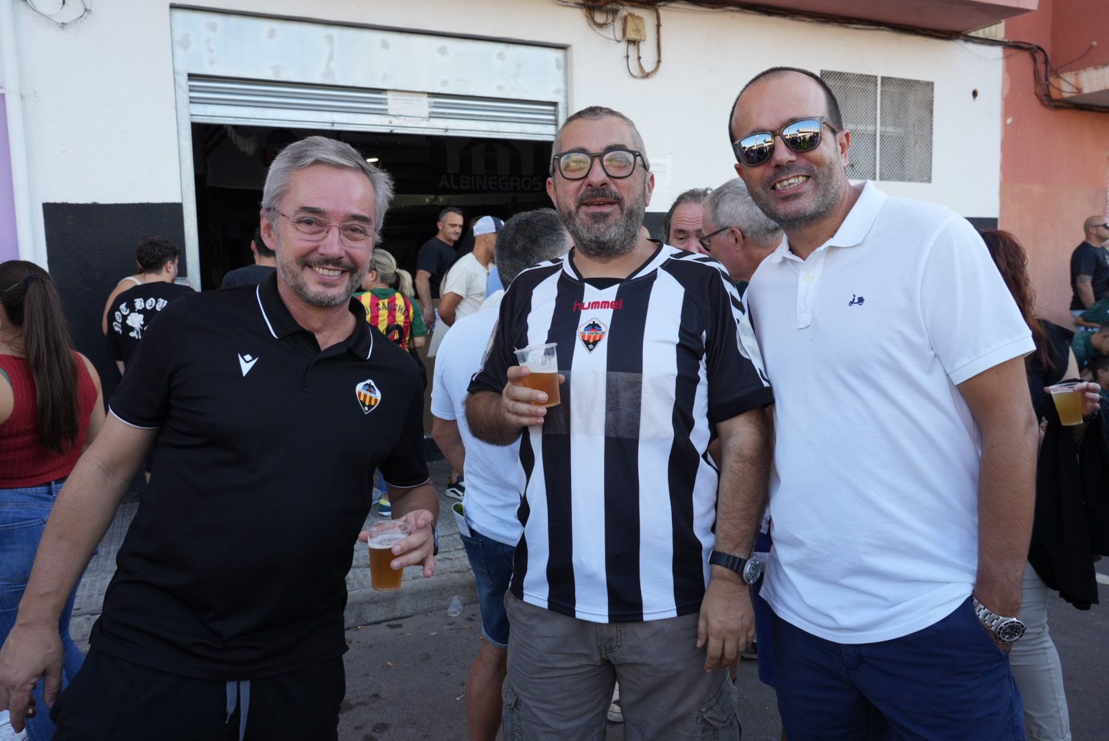 Así disfruta la afición del CD Castellón en Castalia