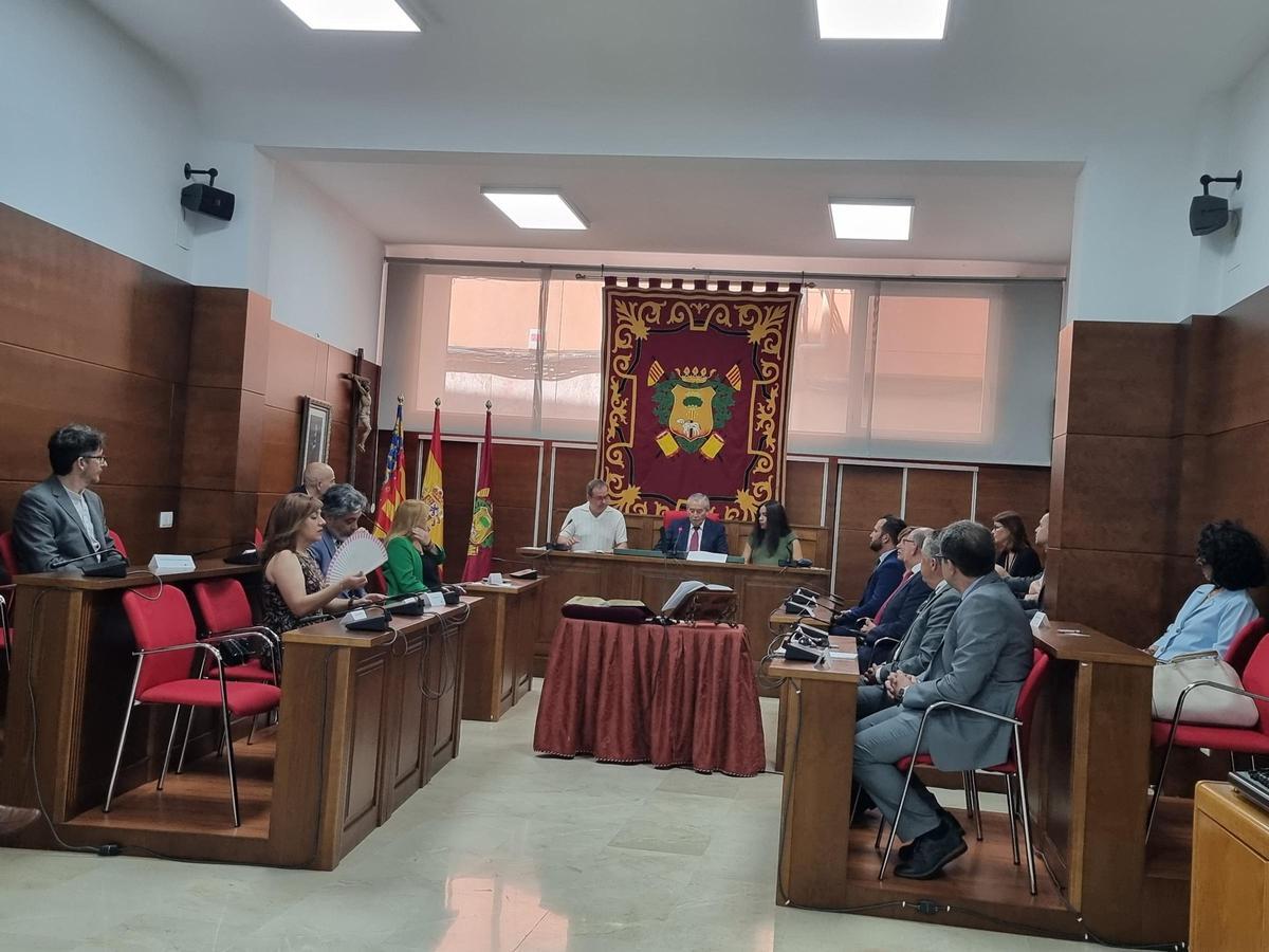Un momento del pleno celebrado en Callosa de Segura.