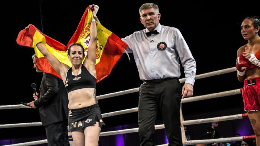 Eva Naranjo vence por KO técnico a Hernández en Oslo