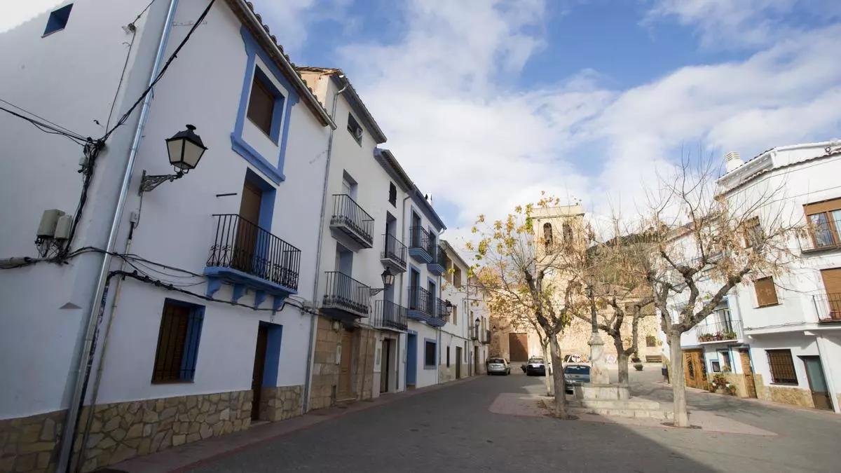 El lobo enseña la pata y frena el desarrollo del mundo rural