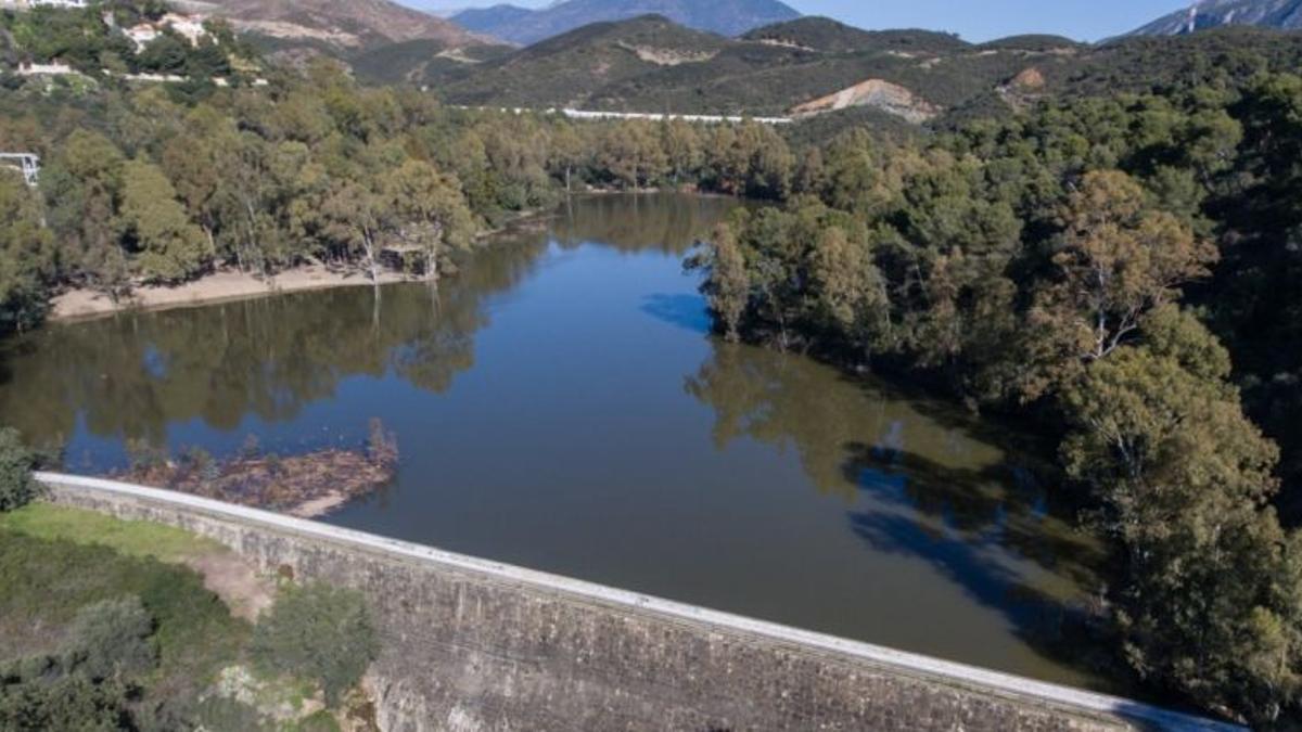 Zona del Lago de las Tortugas de Marbella, donde fue encontrado el cuerpo.