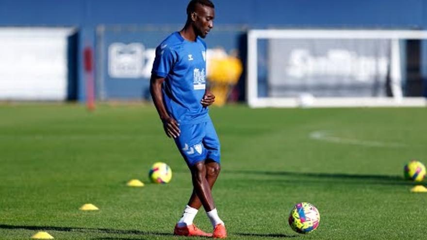 Primer entrenamiento de Lago Junior con el Málaga CF