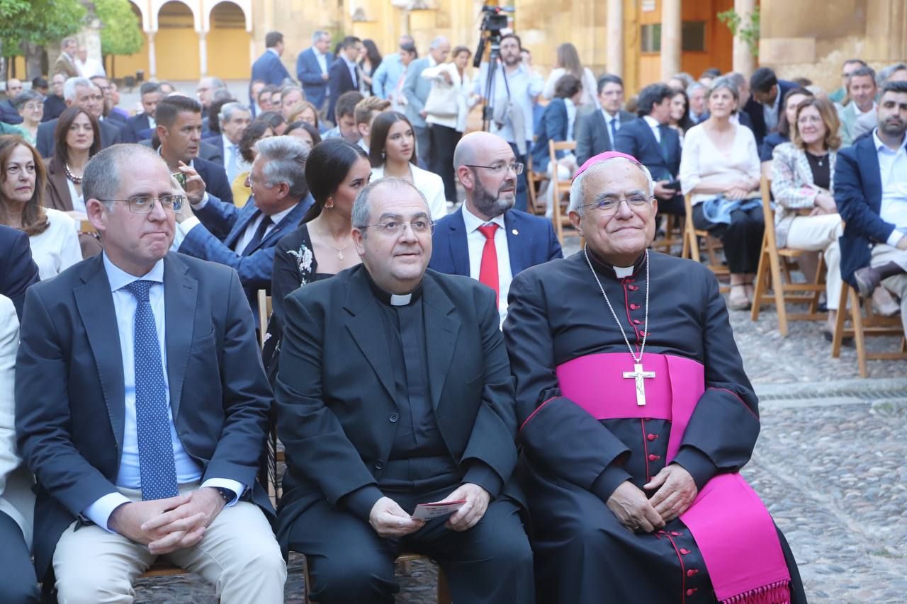 La entrega de los premios 'Ver Iglesia 25' y ‘Entidades con Corazón’, en imágenes