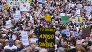 Manifestación de la Marea Blanca en defensa de la sanidad pública en Madrid. 