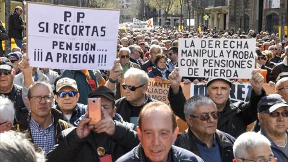 Manifestación de pensionistas en Barcelona, el pasado 17 de marzo.