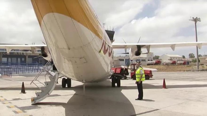 Un menor inmigrante se cuela en las bodegas de un avión