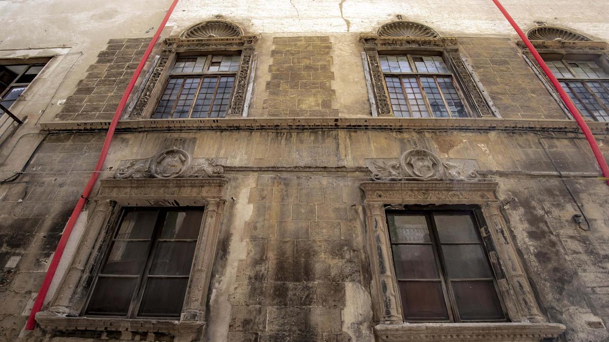 Can Oleza, en la calle Morei, ha pedido ser un hotel.