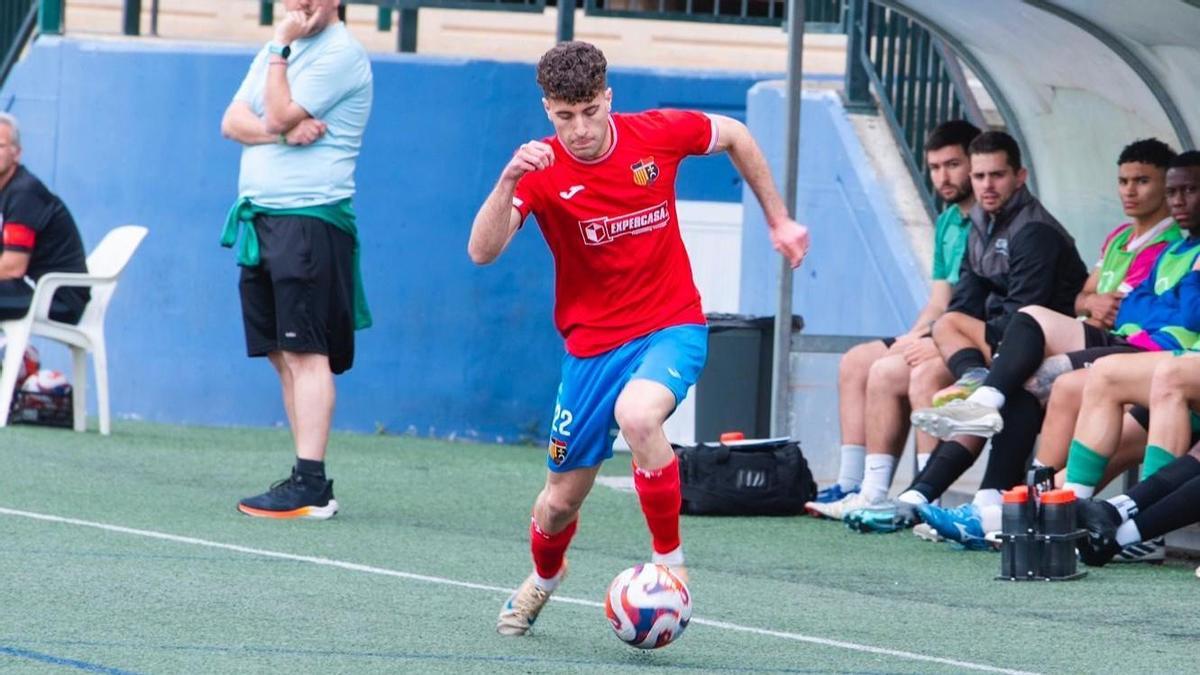 El Alzira ficha a un joven lateral para sustituir al lesionado Llorenç