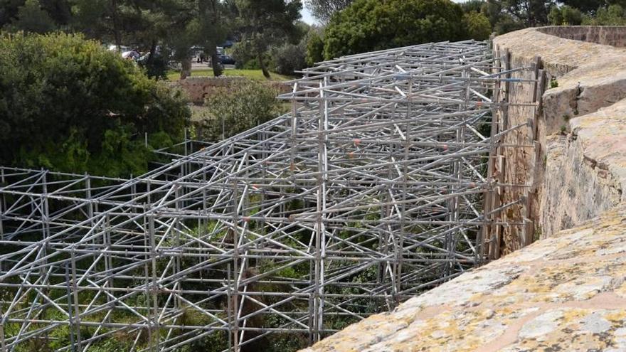 El castillo de Bellver necesita una &quot;intervención urgente&quot;