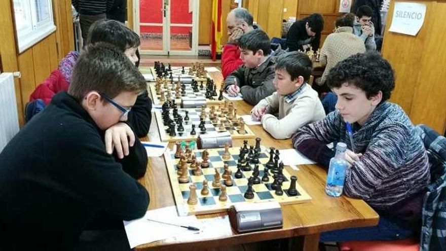 Una de las partidas del Escuela Lalín en Ourense. // Manuel Golmar