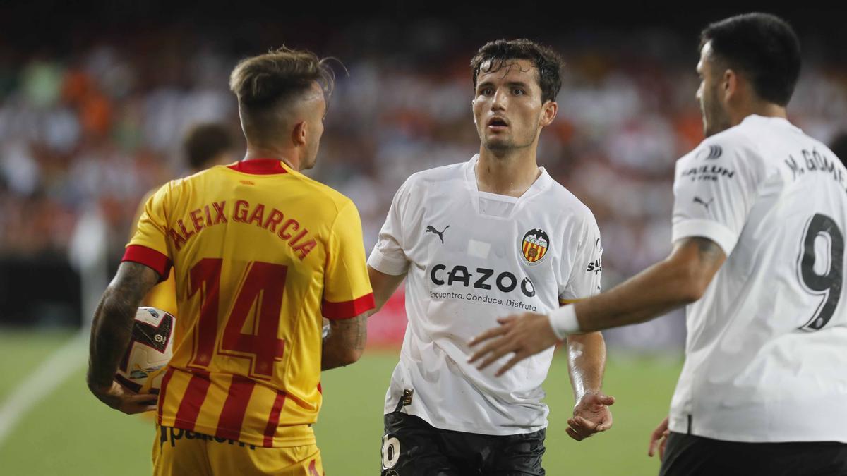 Hugo Guillamón en el primer partido de liga frente al Girona.