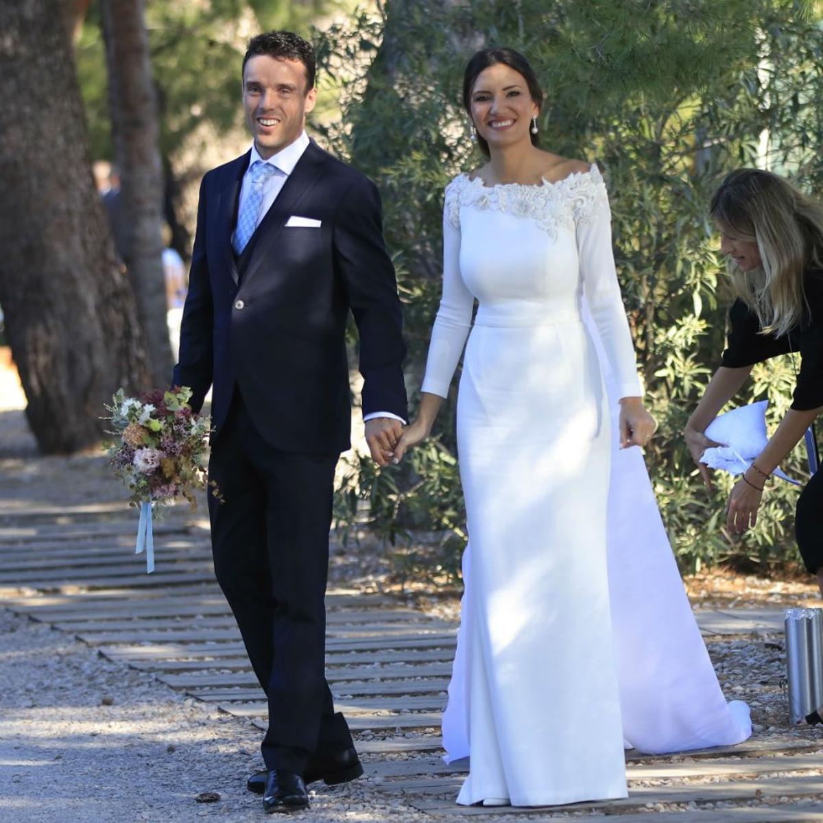 El tenista Roberto Bautista Agut y Ana Badí se han casado en Castellón unos días después de que el tenista formara parte del equipo español campeón de la Copa Davis