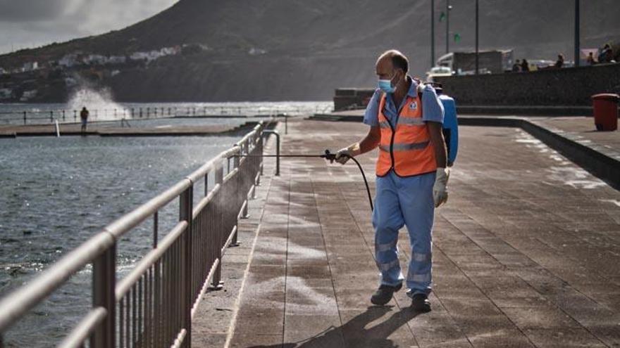 Canarias registra 77 nuevos positivos y un fallecimiento con Covid 19