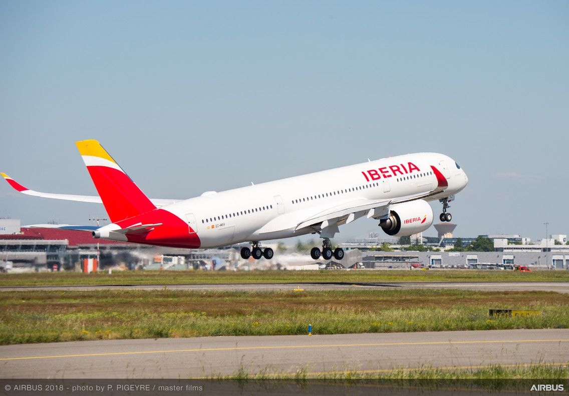 Un avión de la aerolínea española Iberia.