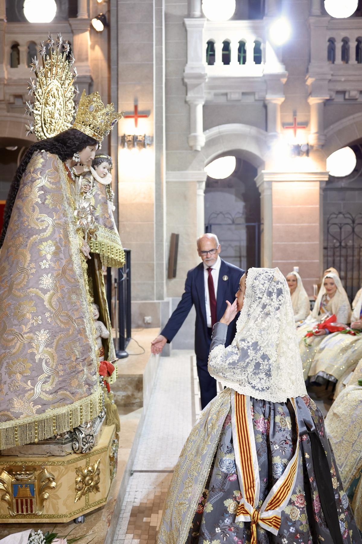 Besamanos de Falleras Mayores y Cortes de Honor 2026 Besamanos de Falleras Mayores y Cortes de Honor 2026