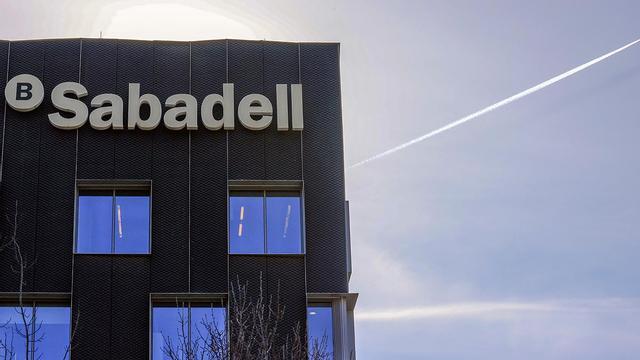 Inversión Comprar Acciones Del Banco Sabadell Bbva Sabadell