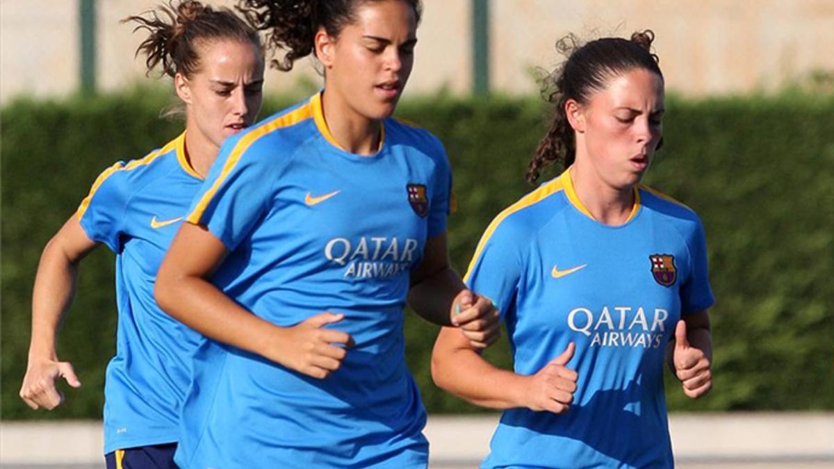 Pilar Garrote y Andrea Falcón son dos de las futbolistas que abandonan el FC Barcelona