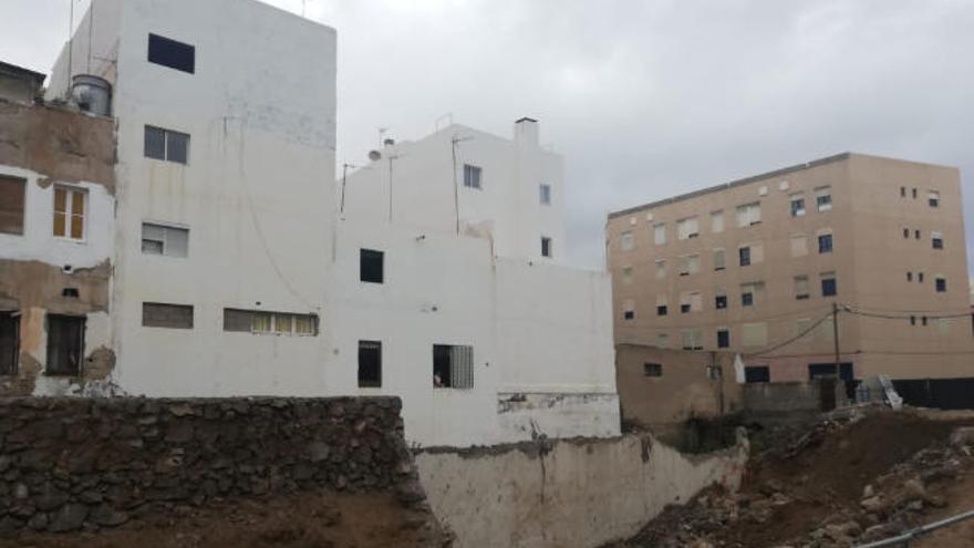 Imagen de las viviendas afectadas por la construcción del edificio.