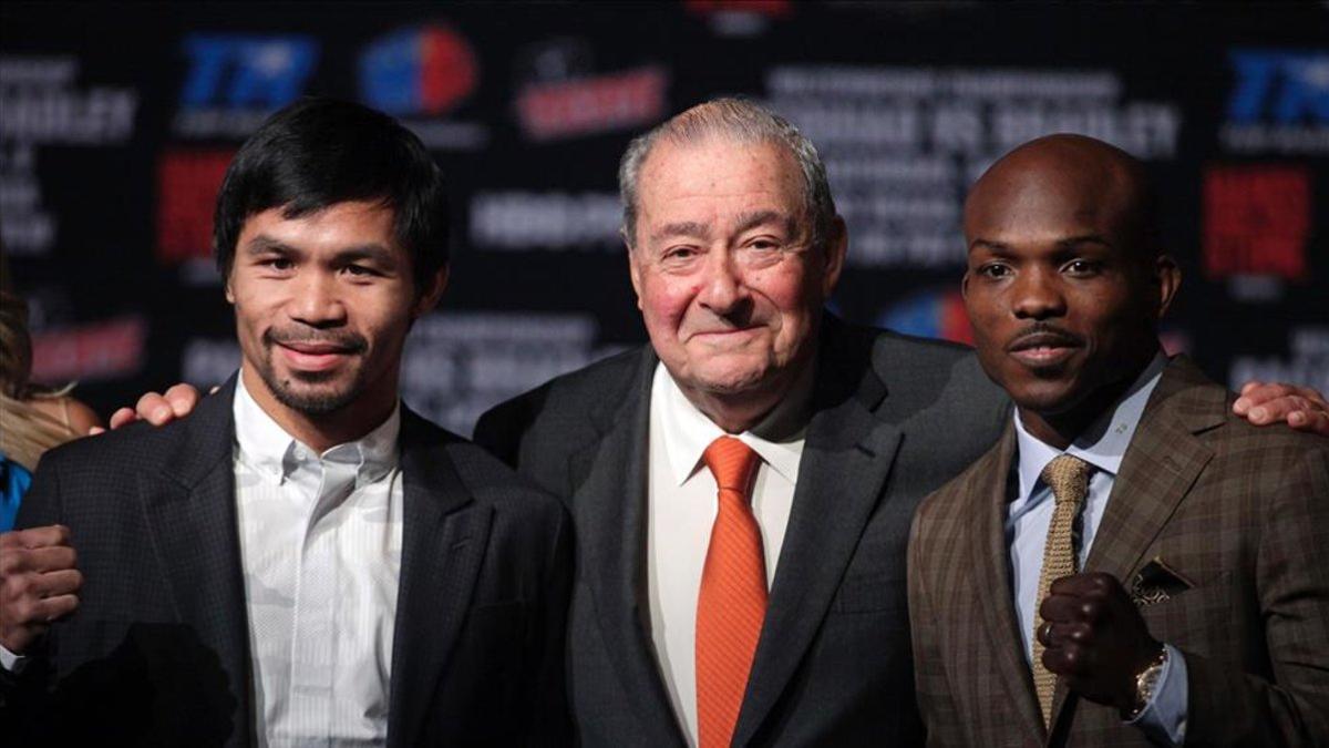 Arum quiere que vuelva el boxeo a Las Vegas en junio próximo