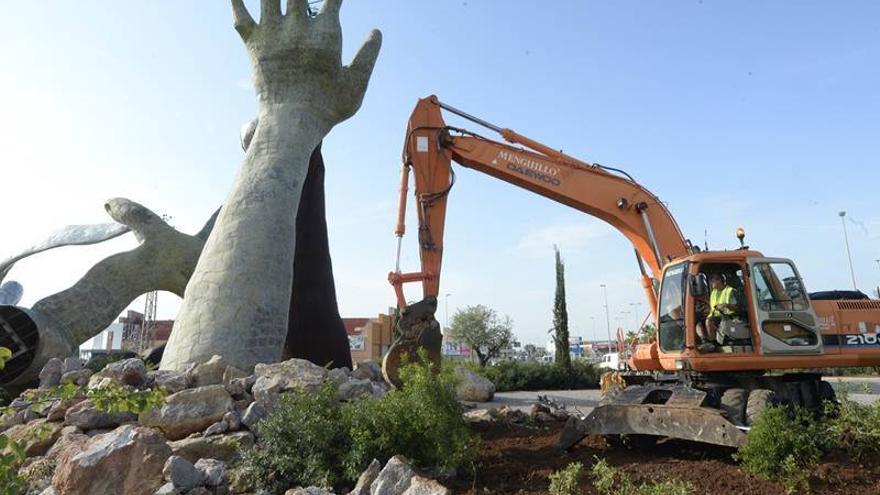 Ripollés culminará a finales de año la reconstrucción de su escultura