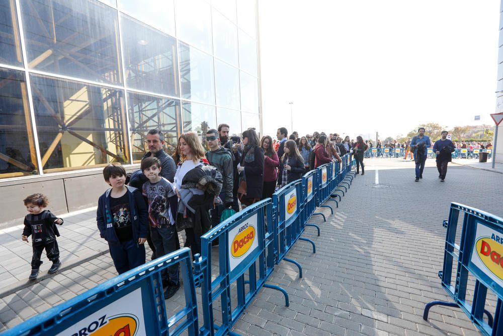 Locura por el niño de 'Stranger Things' en València