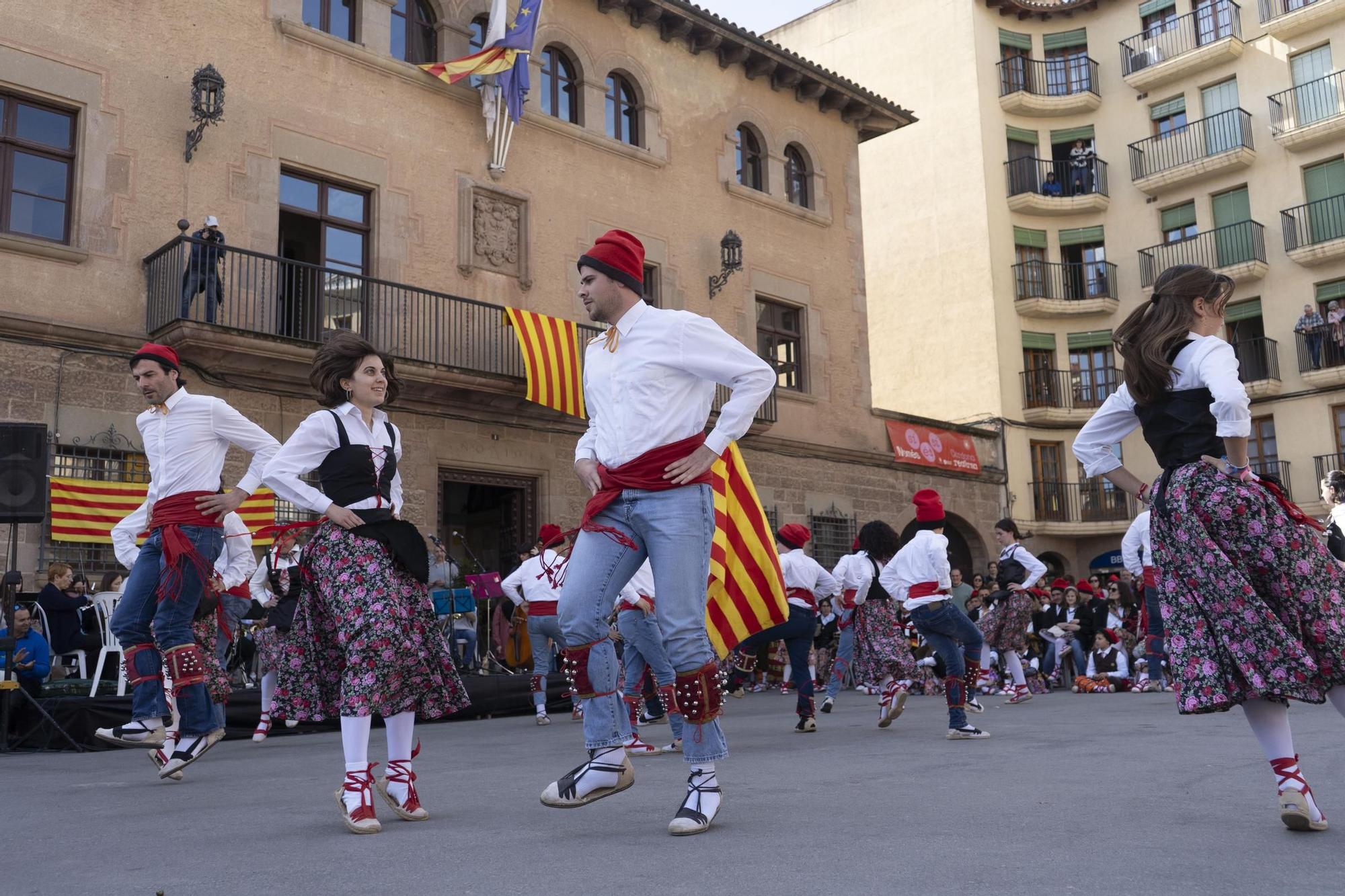 Totes les imatges de la trobada de balls de cascavells de Cardona