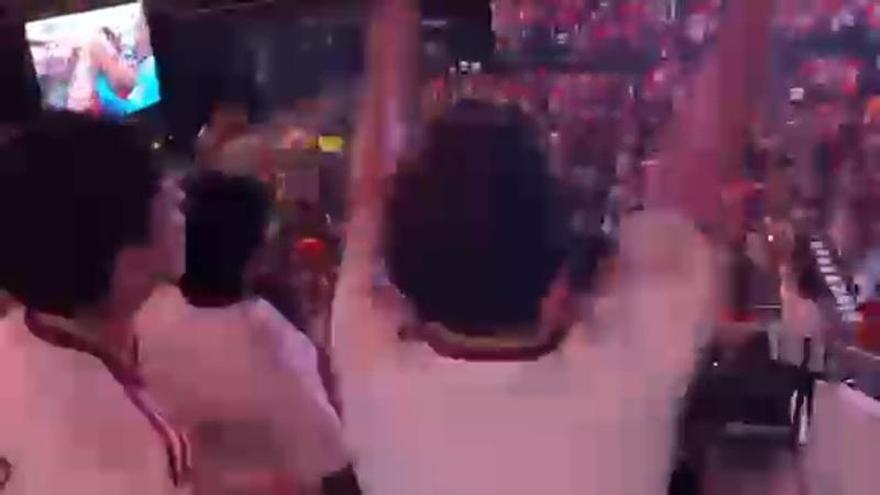 Así ha sido la celebración del gol de Ferran Torres en el Roig Arena