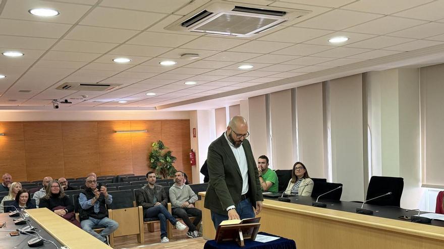 Vicente Ripoll toma posesión como nuevo concejal de La Nucía
