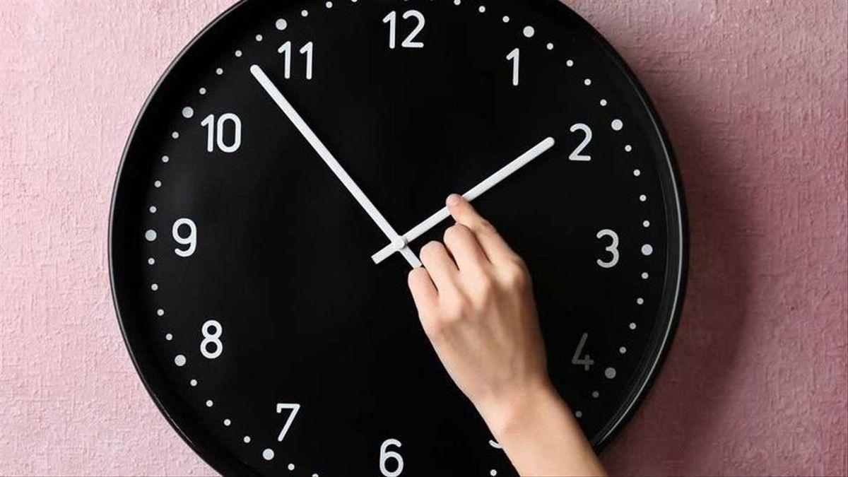 Horario de invierno: ¿Hay que adelantar o retrasar el reloj?