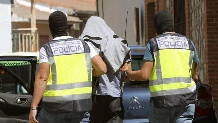 El detenido captaba a las víctimas con la técnica de &#039;lover boy&#039;.