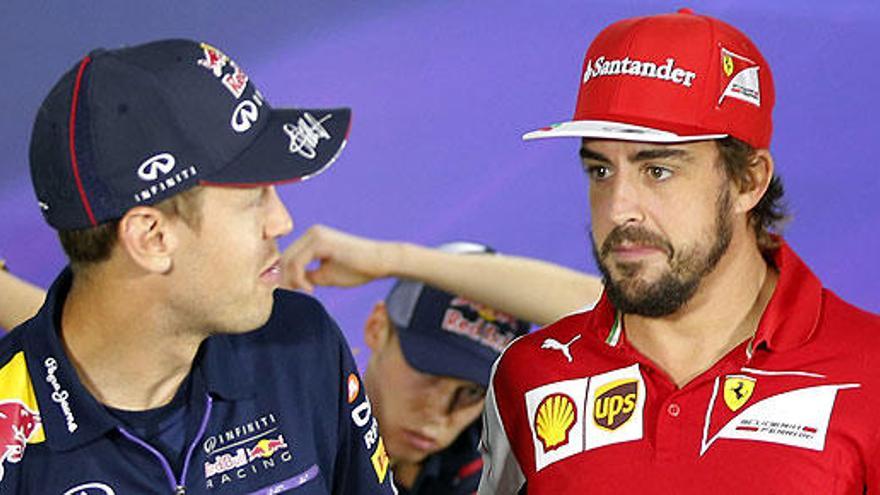 Alonso y Vettel, en el circuito ruso de Sochi.