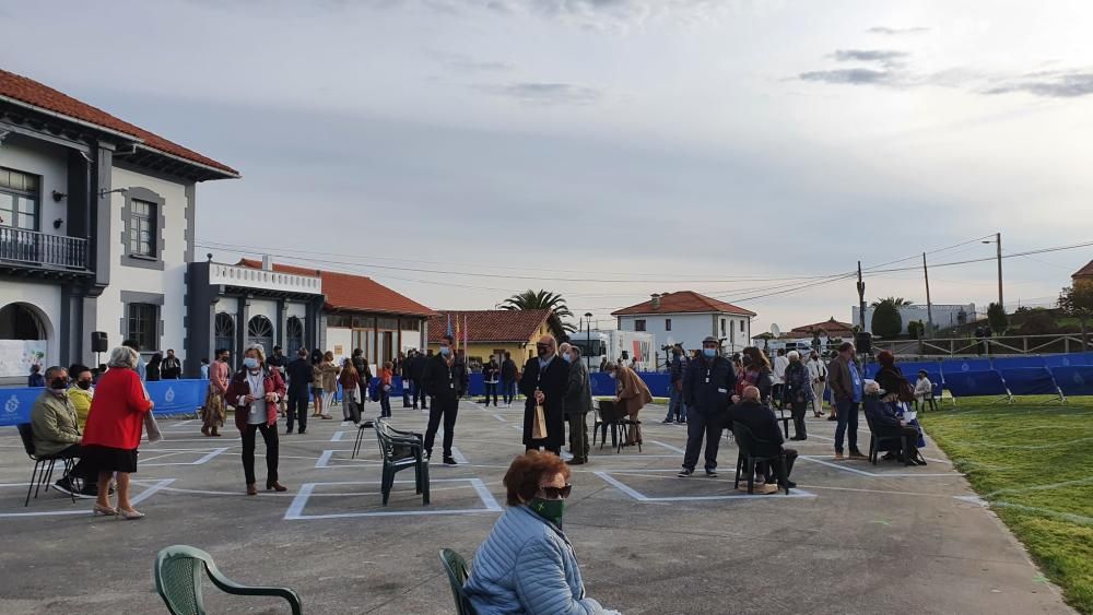 Preparativos en Somao antes de la llegada de los Reyes.