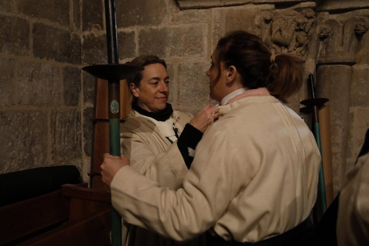 GALERÍA | Penitencia y silencio en la procesión de las Siete Palabras