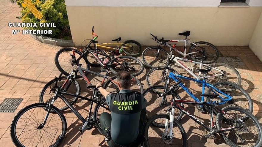 Detenido un menor en Pozoblanco por el robo de 8 bicicletas de alta gama